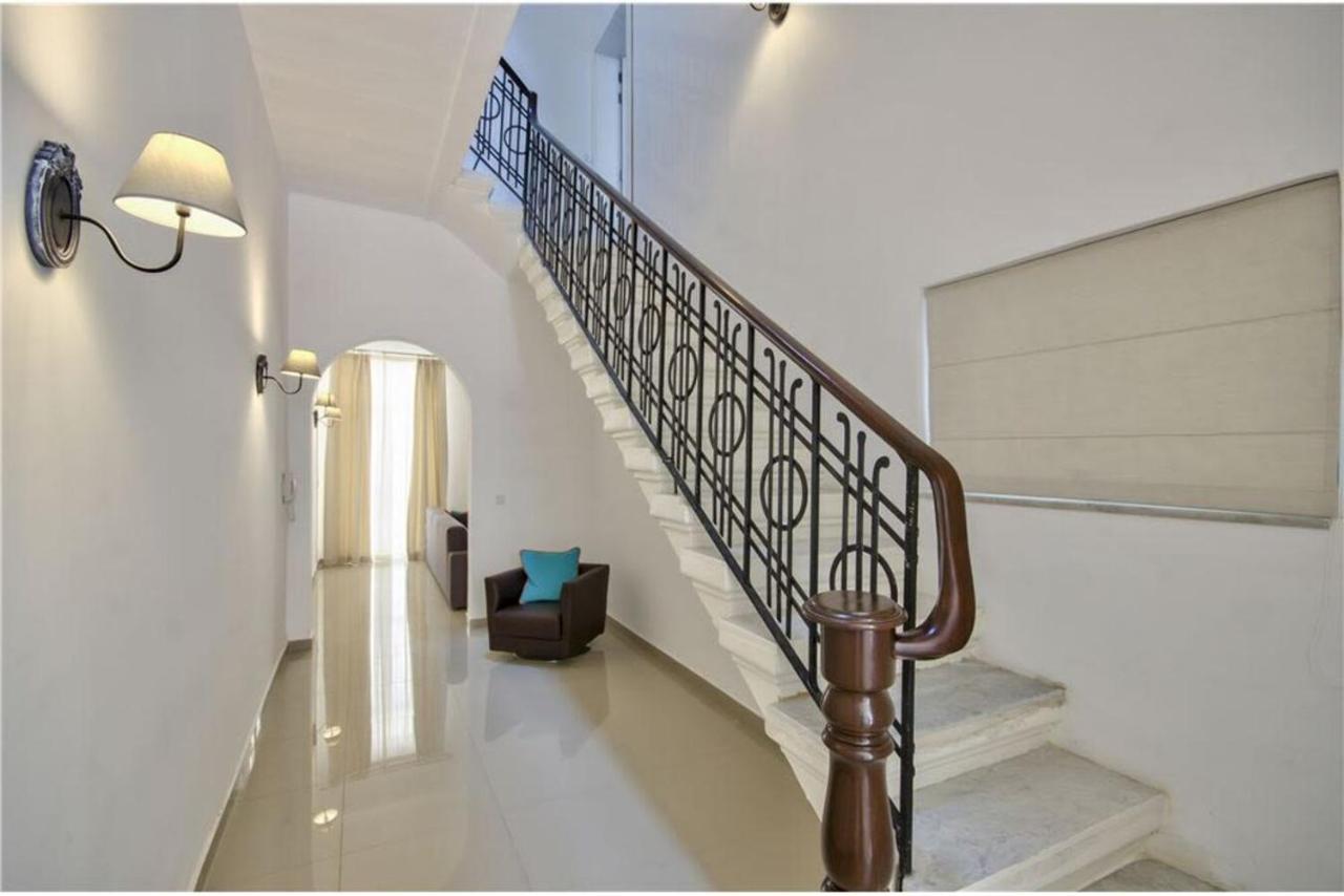 Holiday home Four Bedroom Typical Maltese Townhouse - One Minute Away From The Seafront *